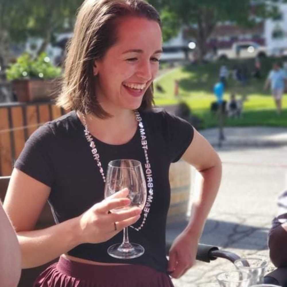 Meet your Posher, Ali
